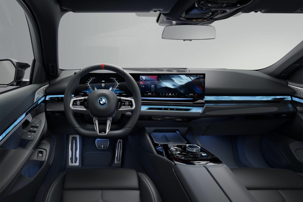 BMW i5 Touring tableau de bord